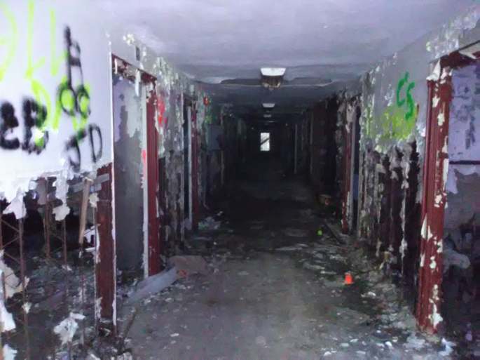 Benton Asylum-Hallway flr1